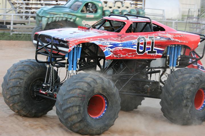 trucks 205.JPG